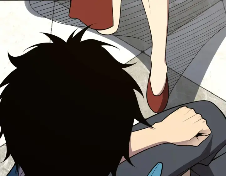 《全民末日：我，病毒君王》第7话 001号聊天群图77